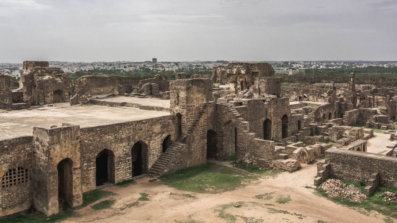 Explore the historical ruins of Golconda Fort with panoramic city views in Hyderabad, Telangana, India.